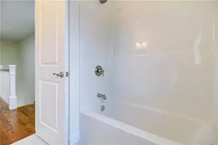 26 Kensington Wy, Johnston, RI 02919 - Photo 28