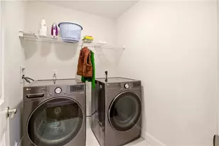 26 Kensington Wy, Johnston, RI 02919 - Photo 34