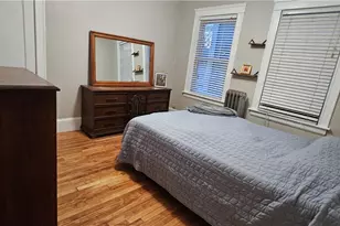 218 Howell St, Providence, RI 02906 - Photo 8