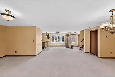 1221 Phenix Avenue, Cranston, RI 02921 - Photo 14