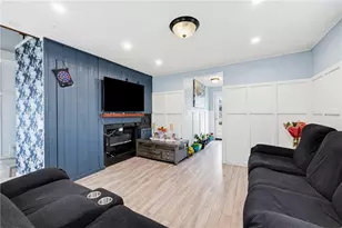 196 Simmonsville Ave, Johnston, RI 02919 - Photo 8