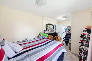 196 Simmonsville Ave, Johnston, RI 02919 - Photo 20