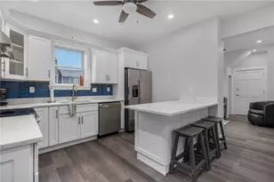 10 Braman St, Newport, RI 02840 - Photo 8