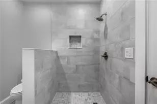 10 Braman St, Newport, RI 02840 - Photo 20