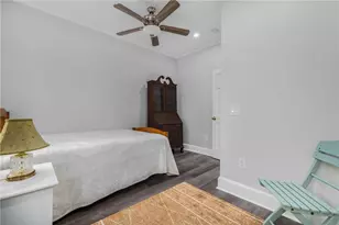 10 Braman St, Newport, RI 02840 - Photo 16