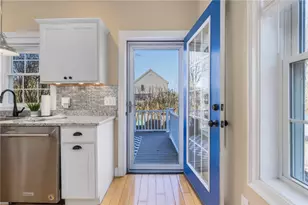 80 Spindrift St, Jamestown, RI 02835 - Photo 10