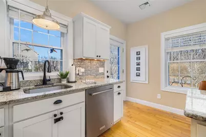 80 Spindrift Street, Jamestown, RI 02835 - Photo 8