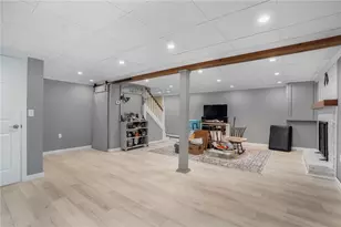 74 Maize Corn Rd, Portsmouth, RI 02871 - Photo 24