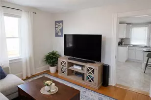 299 State St, Bristol, RI 02809 - Photo 6