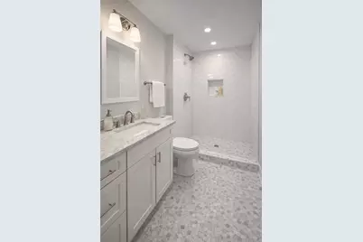 426 Benefit Street #2, Providence, RI 02903 - Photo 4