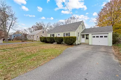 396 Elm Street, Warwick, RI 02888 - Photo 2