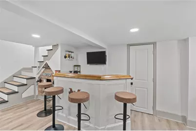 10 Brightridge Avenue, East Providence, RI 02914 - Photo 36