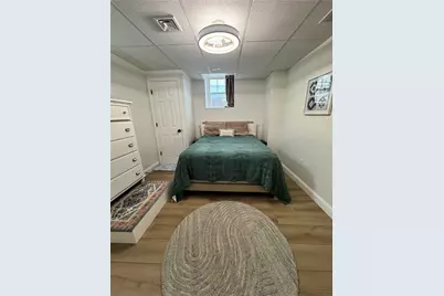 31 Stella Street, Providence, RI 02909 - Photo 16
