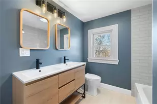 94 Kay St, Cumberland, RI 02864 - Photo 16