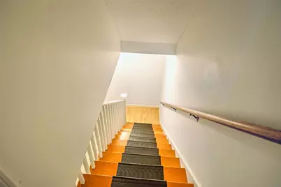 164 Butler Avenue #B, Providence, RI 02906 - Photo 34