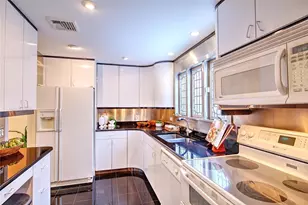 164 Butler Ave, Providence, RI 02906 - Photo 18