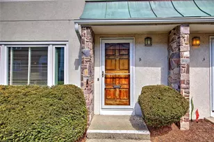 164 Butler Ave, Providence, RI 02906 - Photo 4