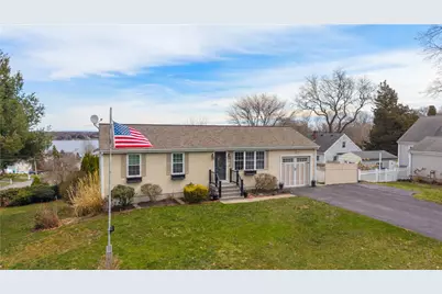 1 Saint Anna Avenue, Bristol, RI 02809 - Photo 2