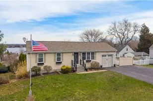 1 St Anna Ave, Bristol, RI 02809 - Photo 2