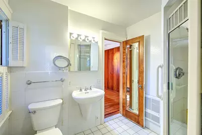 39 Harwich Road, Providence, RI 02906 - Photo 30