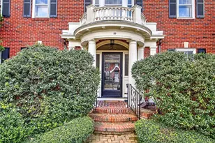 39 Harwich Rd, Providence, RI 02906 - Photo 4