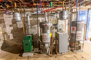 18 Berkley St, Providence, RI 02908 - Photo 34