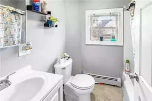 18 Berkley St, Providence, RI 02908 - Photo 26