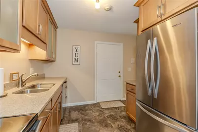 11 Village Court #11, West Warwick, RI 02893 - Photo 14