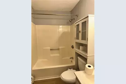 424 Smithfield Avenue #6, Pawtucket, RI 02860 - Photo 4