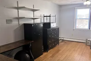 424 Smithfield Ave, Pawtucket, RI 02860 - Photo 6