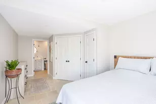 8 Key Ct, Newport, RI 02840 - Photo 36