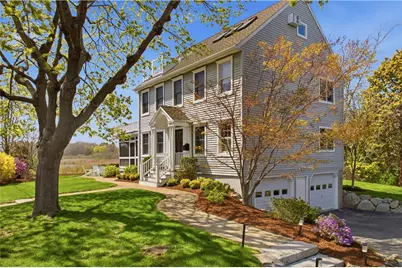 8 Key Court, Newport, RI 02840 - Photo 2