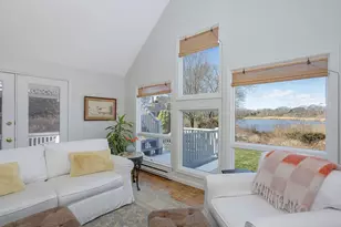 8 Key Ct, Newport, RI 02840 - Photo 6