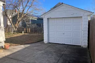 31 Rowan St, Providence, RI 02908 - Photo 4