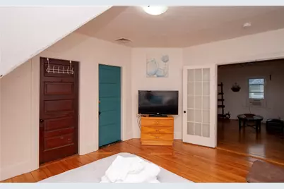 12 Belair Avenue #3, Providence, RI 02906 - Photo 8