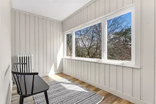 38 Trinity Pkwy, Providence, RI 02908 - Photo 18