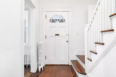 38 Trinity Parkway, Providence, RI 02908 - Photo 6