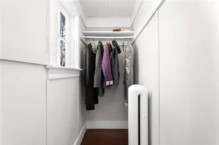 38 Trinity Pkwy, Providence, RI 02908 - Photo 20