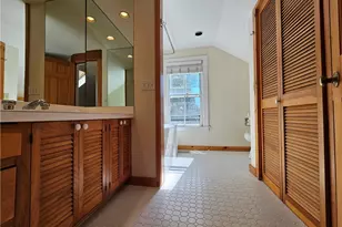 10 Cherry St, Newport, RI 02840 - Photo 28