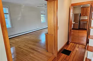 10 Cherry St, Newport, RI 02840 - Photo 8