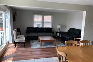 8 Seascape Ave, Middletown, RI 02842 - Photo 4