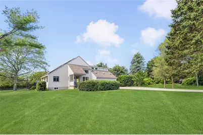 581 Middle Road, Portsmouth, RI 02871 - Photo 32