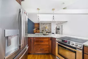 581 Middle Rd, Portsmouth, RI 02871 - Photo 4