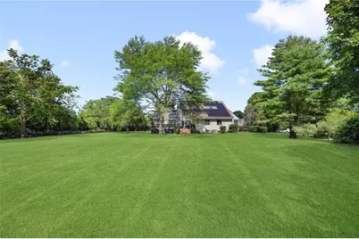 581 Middle Road, Portsmouth, RI 02871 - Photo 38