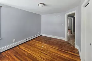 930 Elm St, Woonsocket, RI 02895 - Photo 12