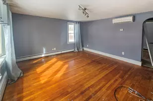 930 Elm St, Woonsocket, RI 02895 - Photo 6