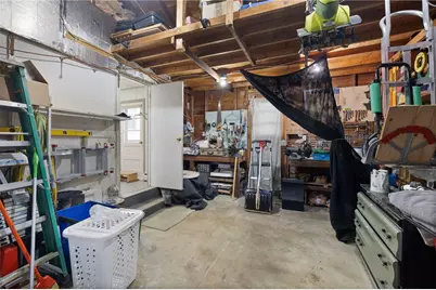 20 Cleveland Street, West Warwick, RI 02893 - Photo 34