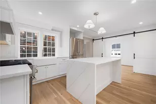 14 Sherman St, Newport, RI 02840 - Photo 12