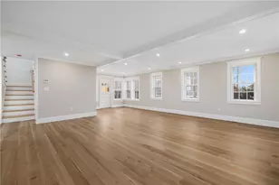 14 Sherman St, Newport, RI 02840 - Photo 8