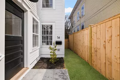14 Sherman Street, Newport, RI 02840 - Photo 2